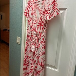 Glamour Red and White Patterned Dress